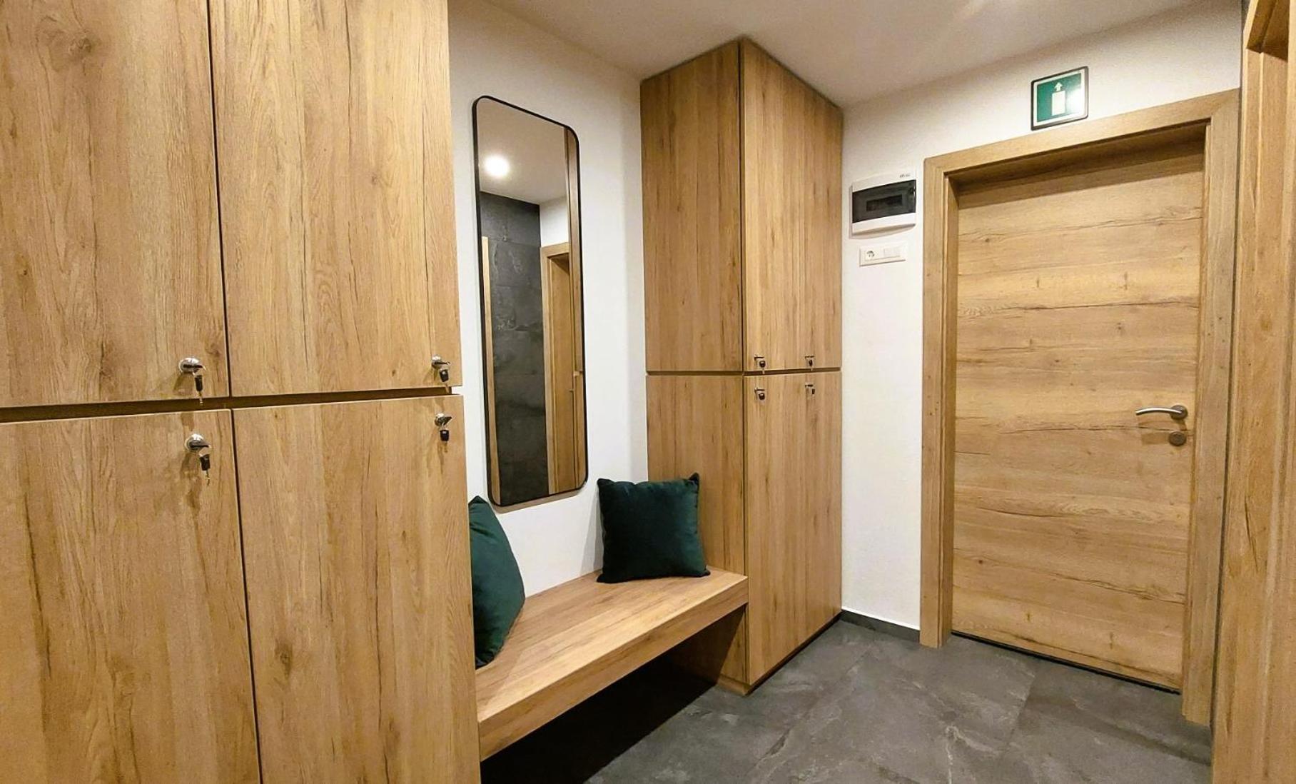 Tempfer 2 Apartments & Rooms With New Wellness Краньска Гора Экстерьер фото